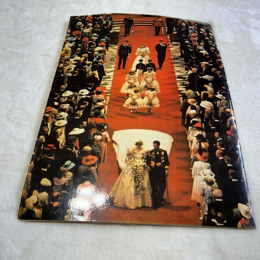 Wedding Day Commemorative Magazine- Prince Charles and Princess Diana - Picture 2 of 4